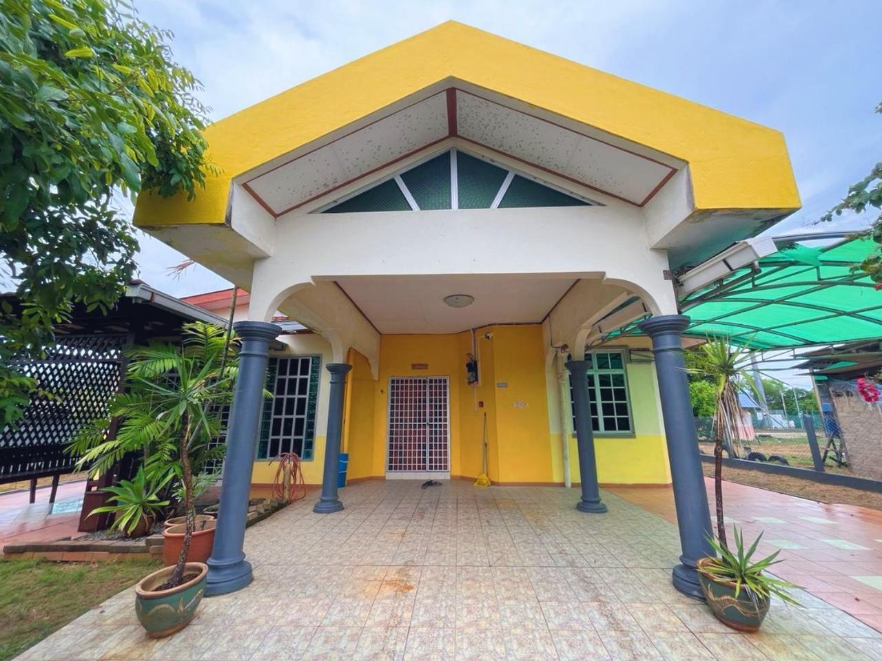 Homestay Dahlia - Seberang Takir Kuala Terengganu Luaran gambar