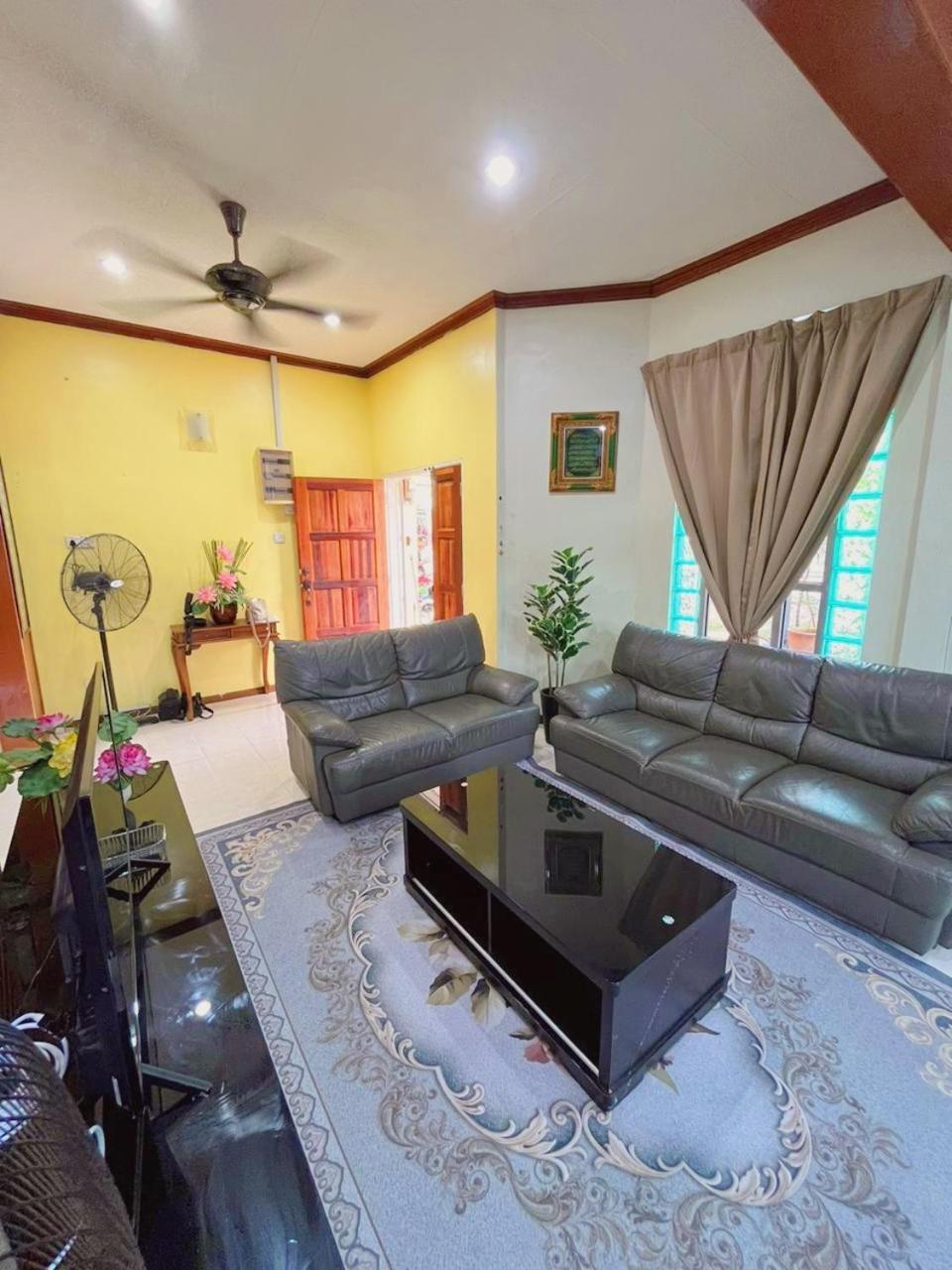 Homestay Dahlia - Seberang Takir Kuala Terengganu Luaran gambar