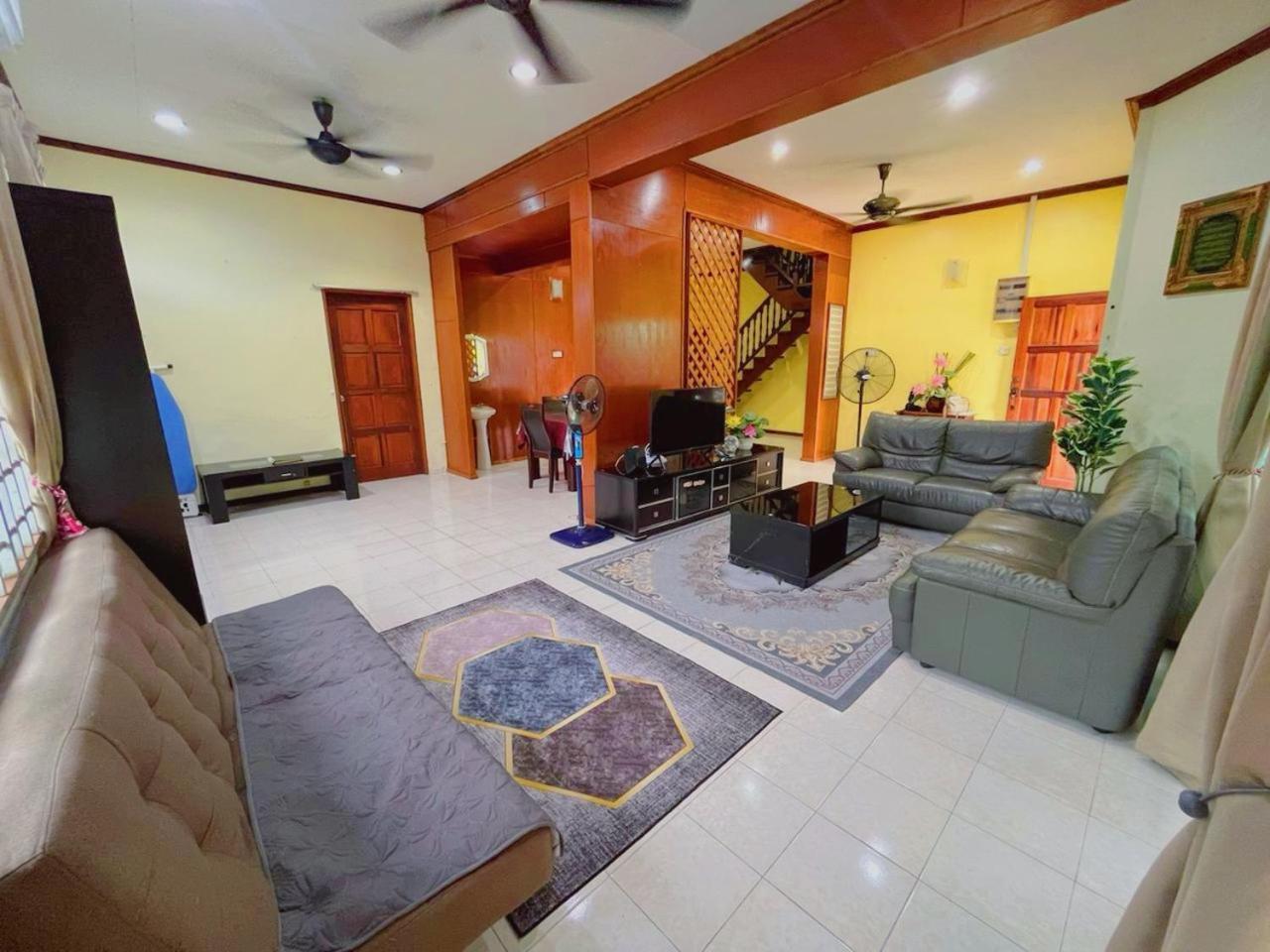 Homestay Dahlia - Seberang Takir Kuala Terengganu Luaran gambar