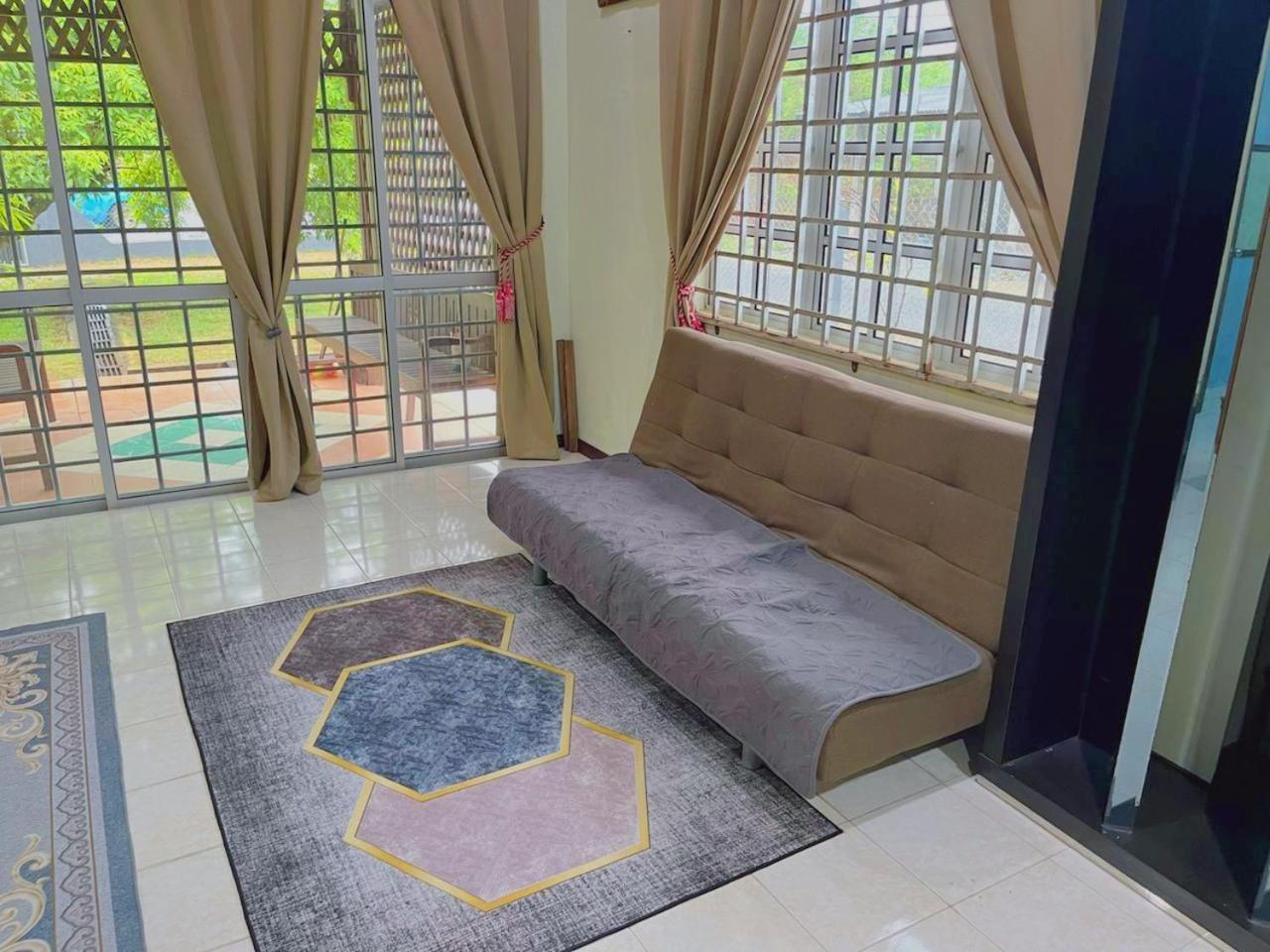 Homestay Dahlia - Seberang Takir Kuala Terengganu Luaran gambar